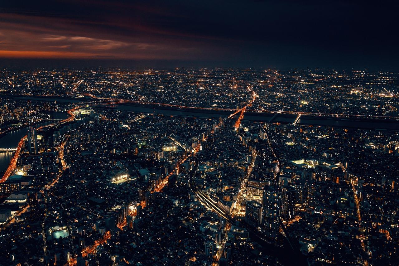 Tokyo Real Estate Battles Fake Photos as Housing Demand Surges