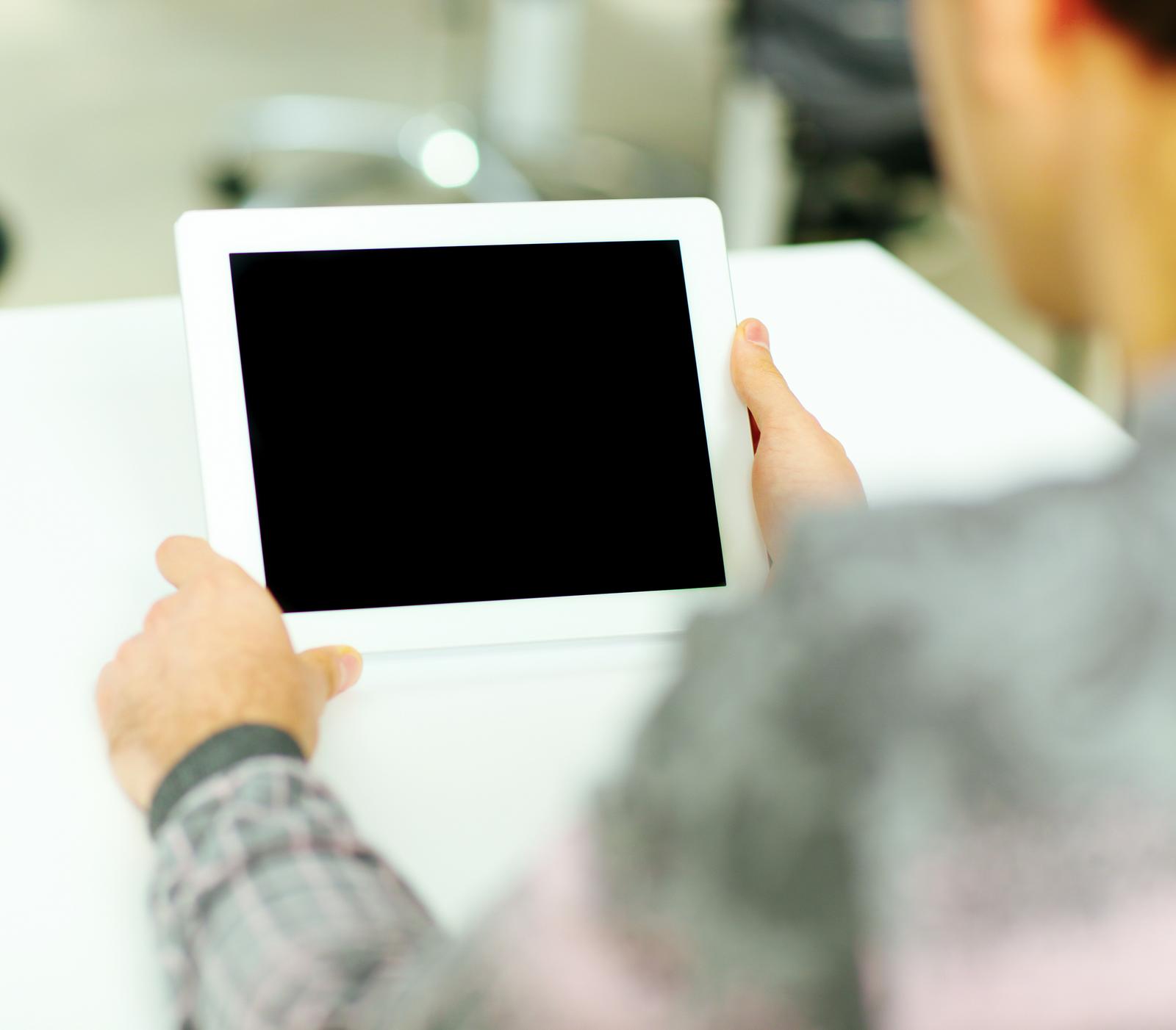 Tokyo Libraries Expand Free Digital Access for Thousands of Residents
